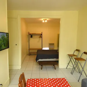 Aparthotel Orleans, Parigi