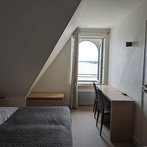 https://chambres-breizh-cafe.inbrittany.com