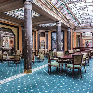 3* Hotel Chouchou
